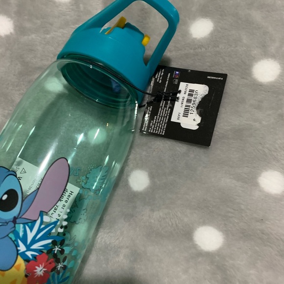Disney stitch themed water bottle😍😍😍 - Picture 4 of 5
